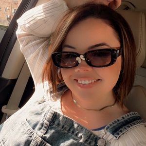 Meet your Posher, Sarah